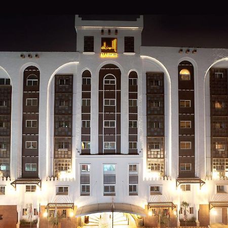 Al Liwan Suites Doha Exterior photo