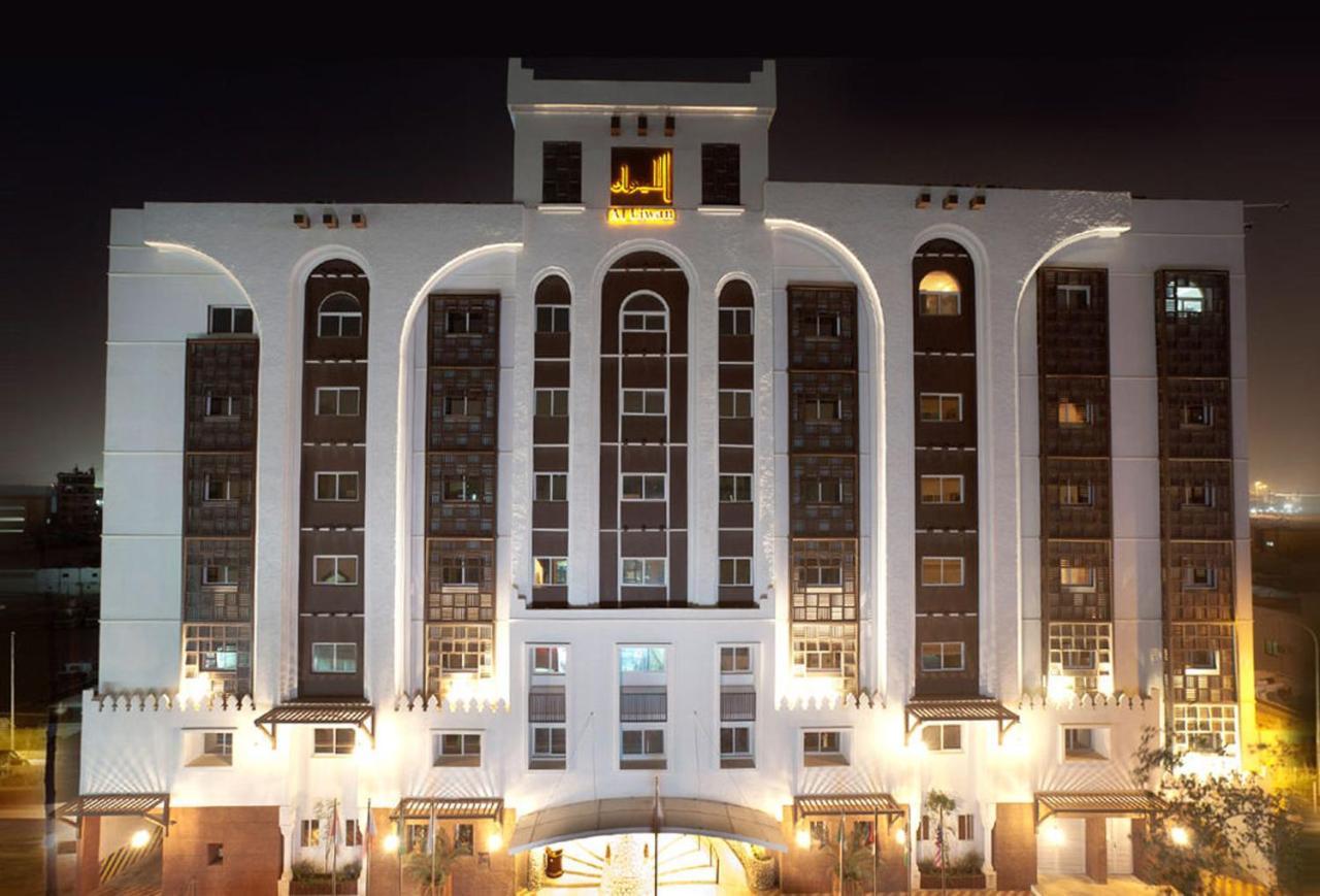 Al Liwan Suites Doha Exterior photo